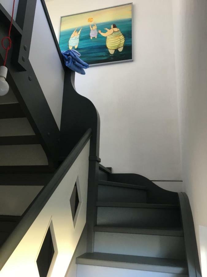 Costa Apartment *